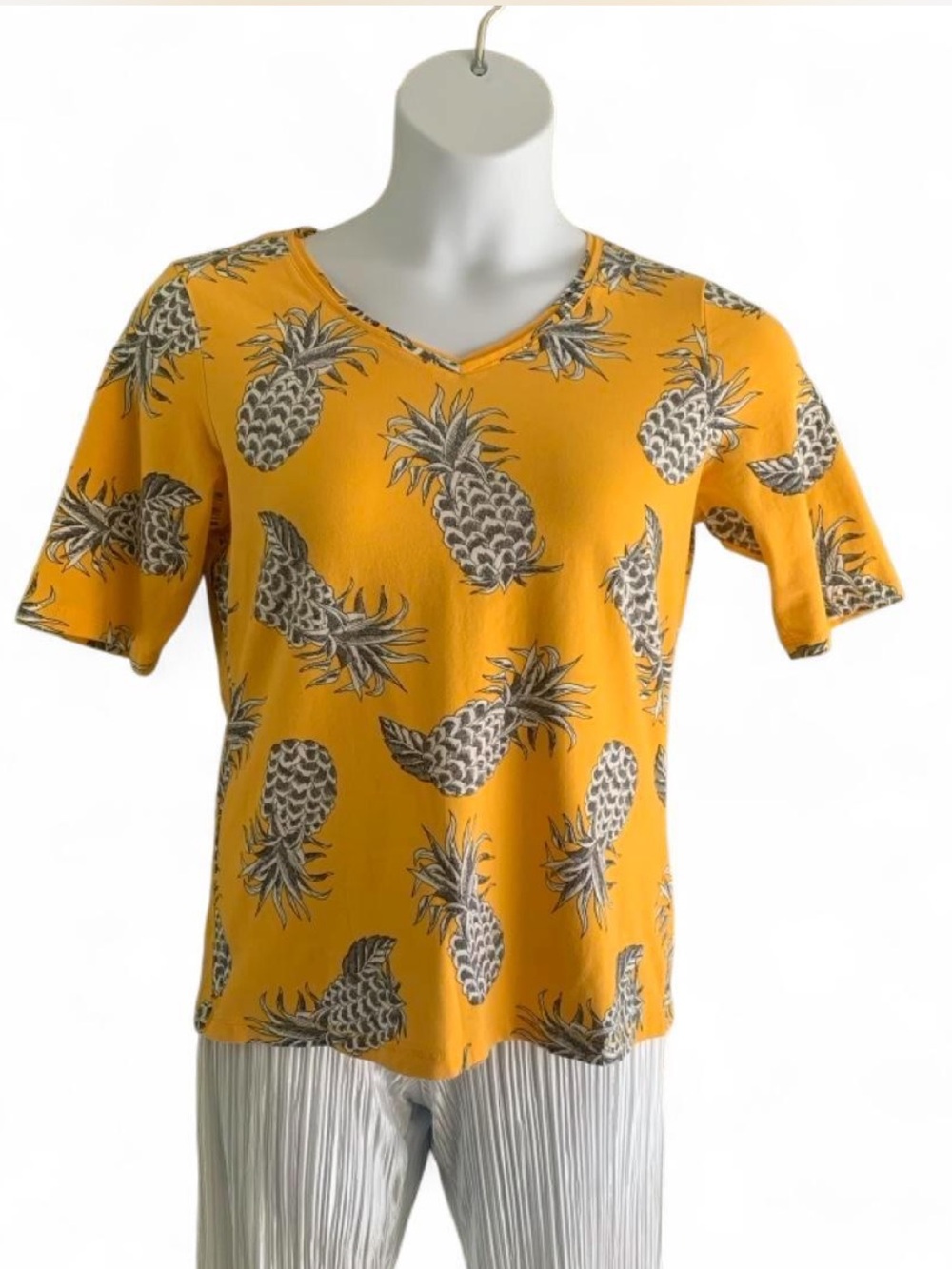 Women’s Yellow Pineapple Print V-Neck Top